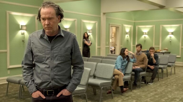 Netflix’s Forgotten Thriller Beats ‘Haunting of Hill House’ At Its Own Game  