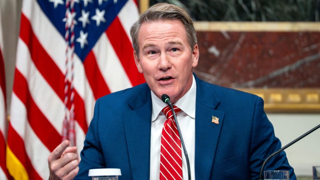Senate Democrats sink ‘toothless’ stock trading ban, data center bill