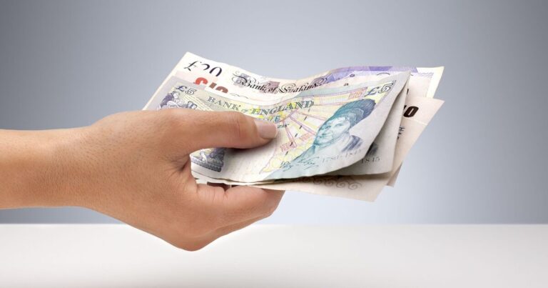 UK families handed £1,000 boost due to law change this September | Personal Finance | Finance