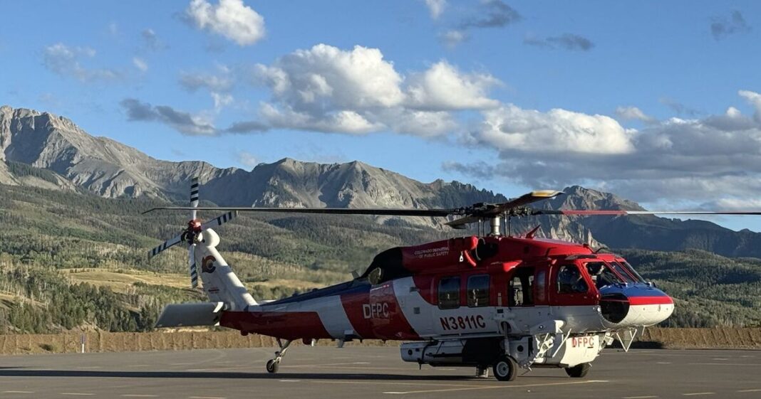 Plane crashes into mountain as desperate ‘search for survivors’ launched | World | News