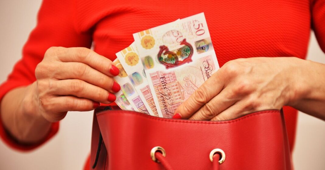 DWP confirms automatic £300 payments for state pensioners | Personal Finance | Finance
