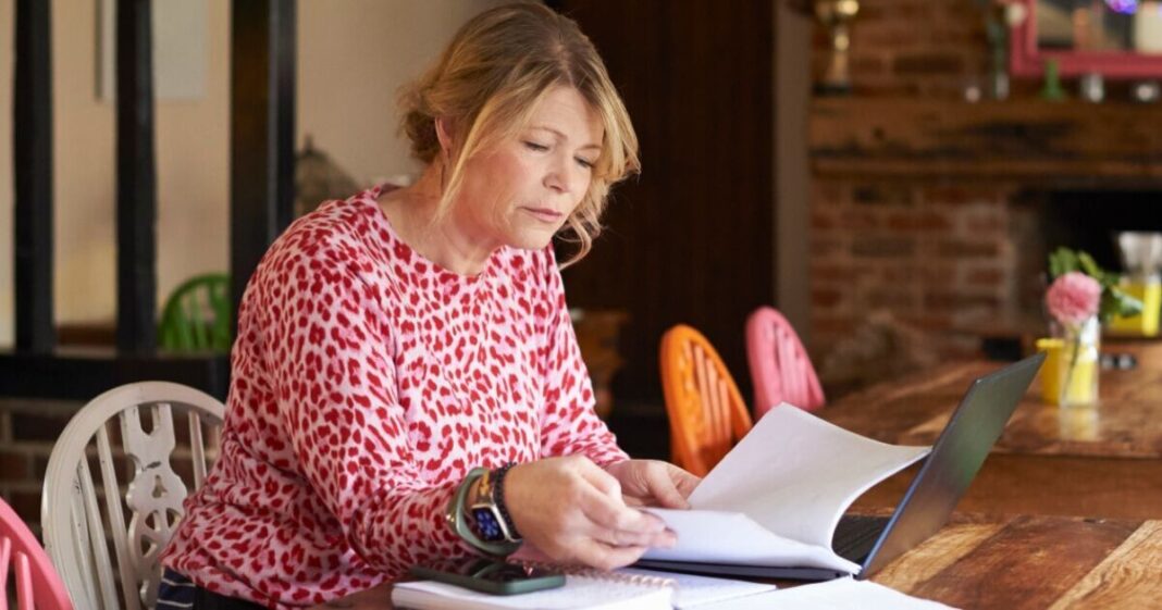 HMRC error puts over 100,000 tax calculations under review | Personal Finance | Finance