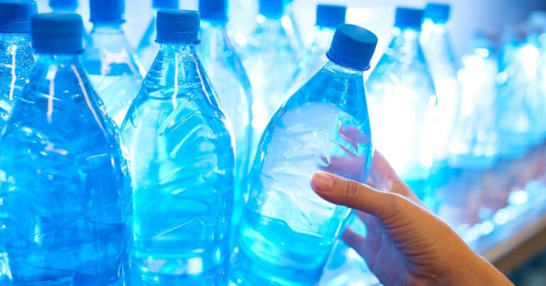 UK households urged to stockpile ‘three days of food and water’ | UK | News
