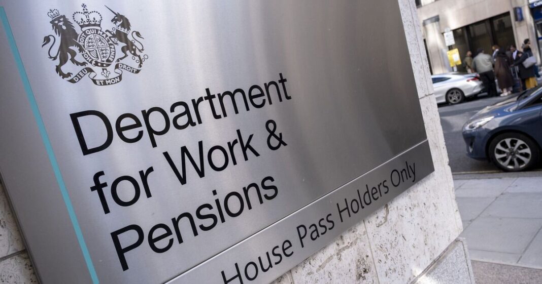 Major DWP law change could hand £9,500 to pensioners | Personal Finance | Finance
