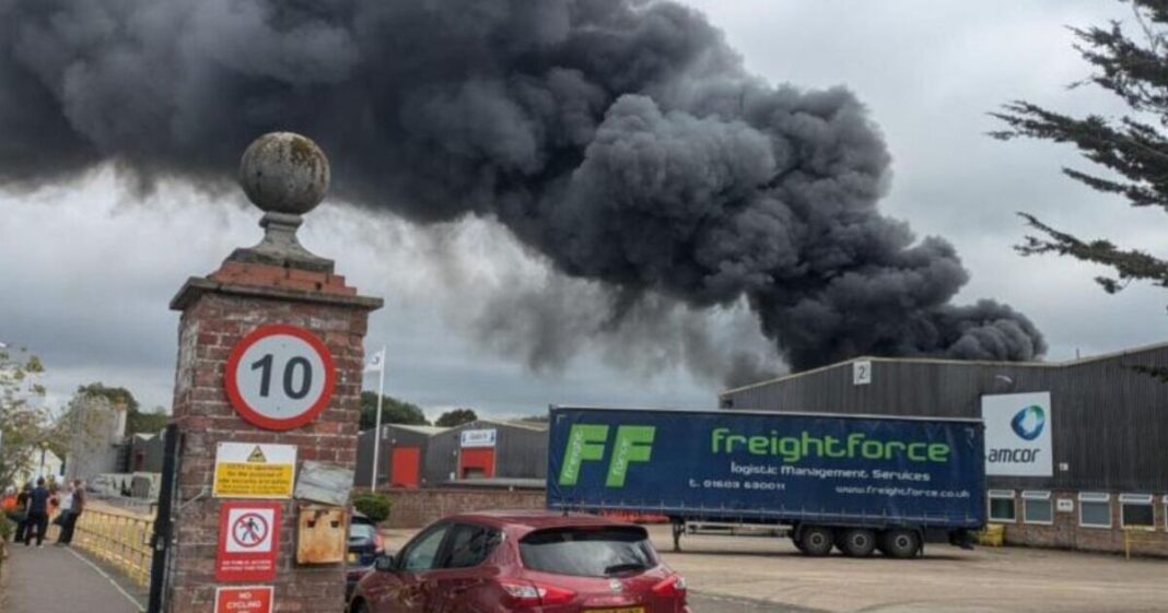 Beccles fire LIVE: London Road blaze near M&H Plastics as smoke fills sky | UK | News