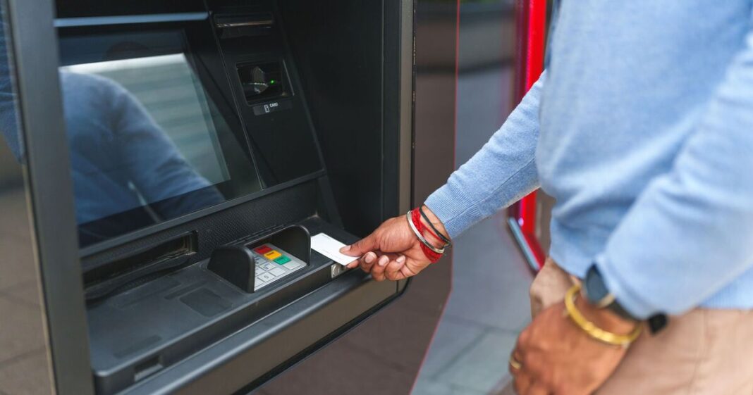 Bank issues £8,129 alert to anyone with cash ISA as major change looms | Personal Finance | Finance