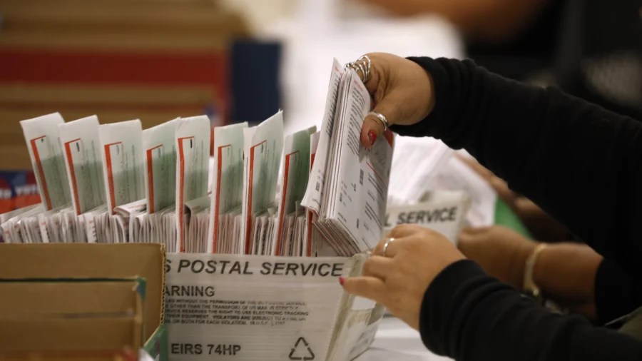 Trump Administration Makes Another Appeal to Supreme Court to Allow Mail-in Ballot Restrictions