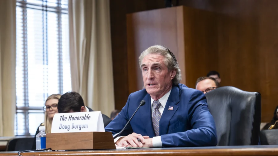 Trump Broadens Interior’s Role in National Energy Emergencies