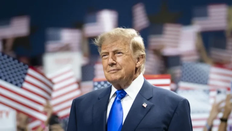 Trump Says Activity Seen at Iran’s Pickaxe Mountain, Urges Tehran ‘Not to Get Cute’