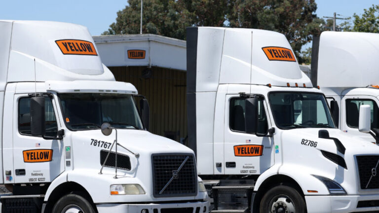 DHS Launches Public Tip Line to Target Commercial Driver’s License Fraud