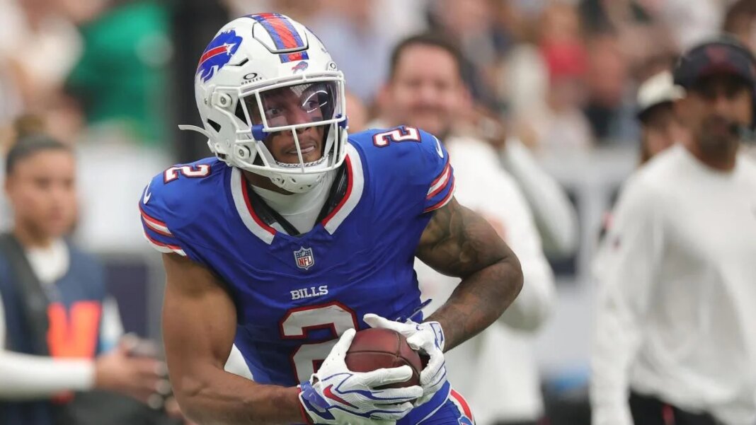 D.J. Moore injury: Bills wideout suffers AC Joint injury in win vs. Lions