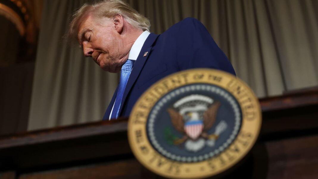 Trump economic approval hits new low before 2026 midterm election