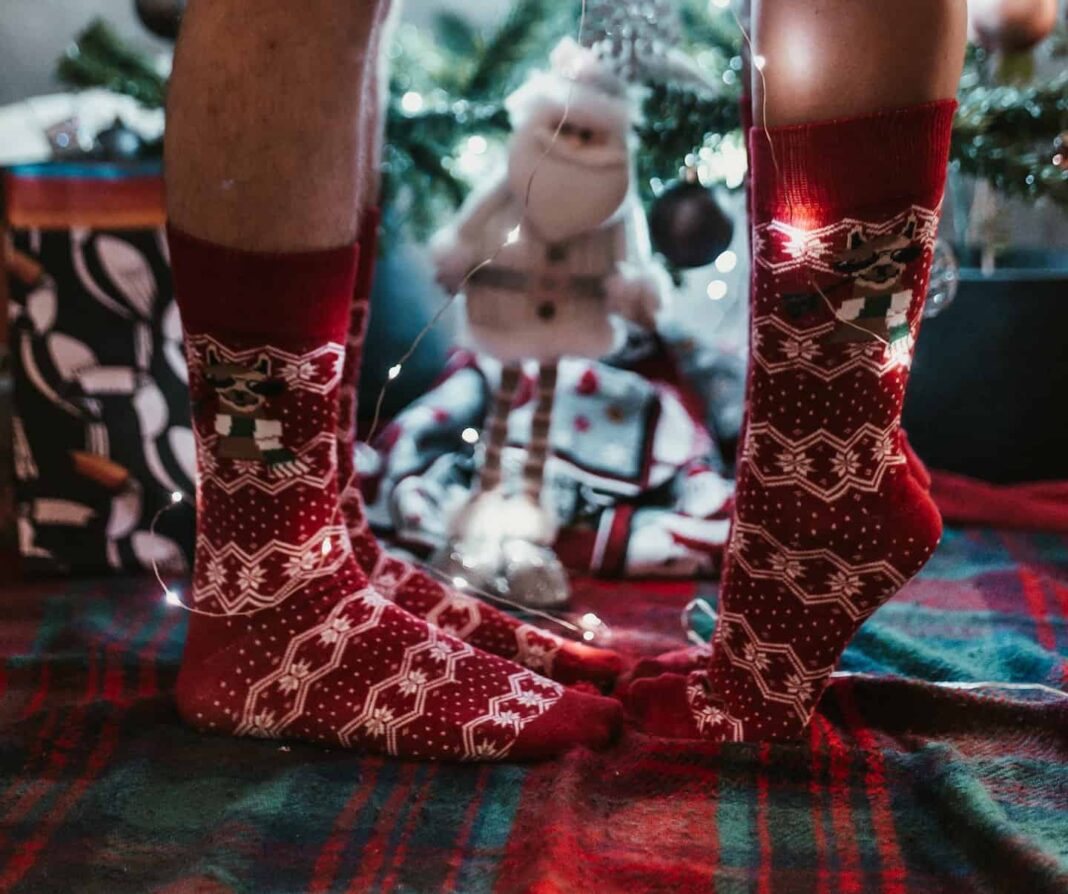 35 Christmas Gifts for Couples They’ll Both Love