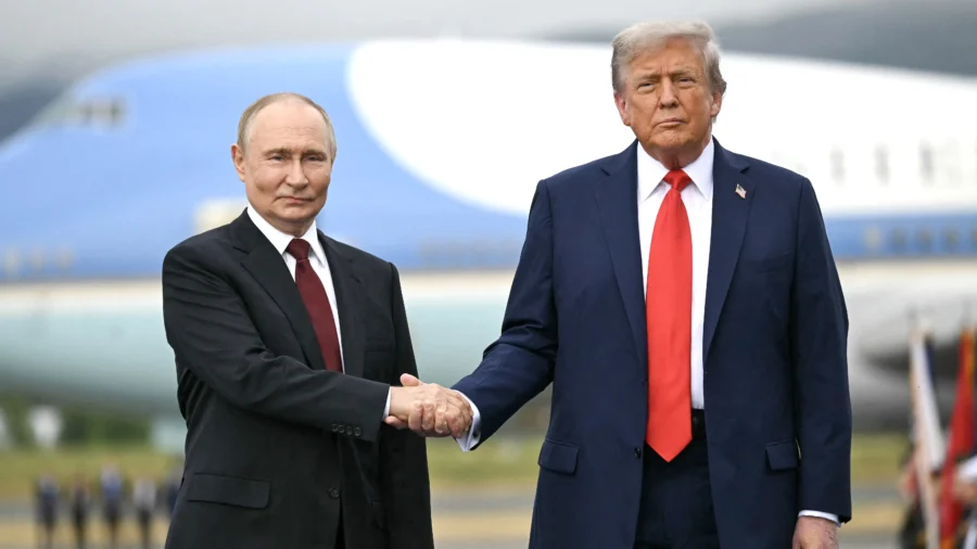 Trump Says Russia Sanctions Waiver Is Designed to Keep Russia at Negotiating Table