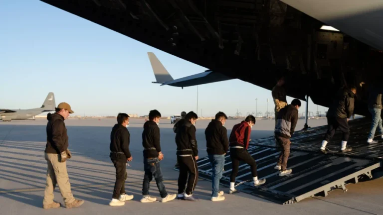 Trump Administration Carried Out 980,000 Deportations in First 18 Months: Think Tank