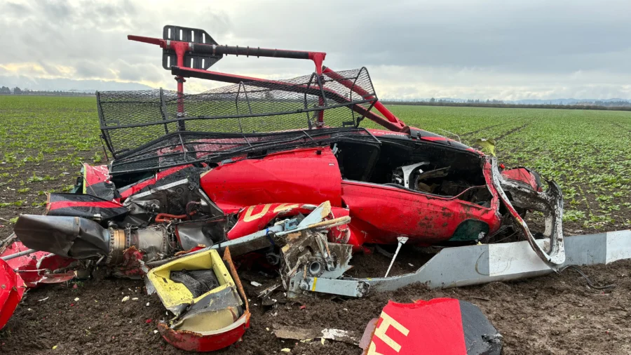 2 Helicopters Crash Near Oregon Airport, Killing 3