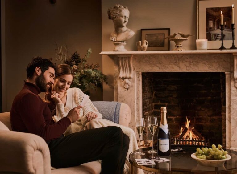 52 Best Gifts for Your Girlfriend – Our Top Picks in 2026